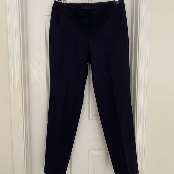 ✨ HOST PICK ✨ Elie Tahari Leena Pant - 6 - Wool Crepe Mid-Rise Pants - Navy Blue - Picture 3 of 11